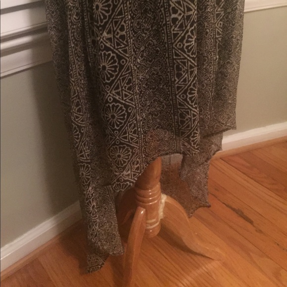 High low skirt - Picture 3 of 4